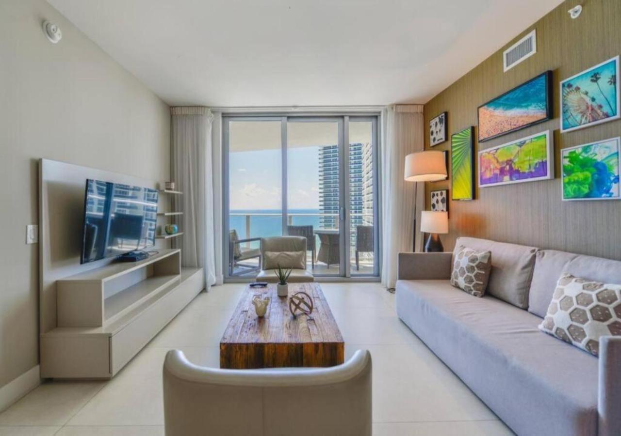 Beachfront Condo With Mesmerizing Views Голлівуд Екстер'єр фото
