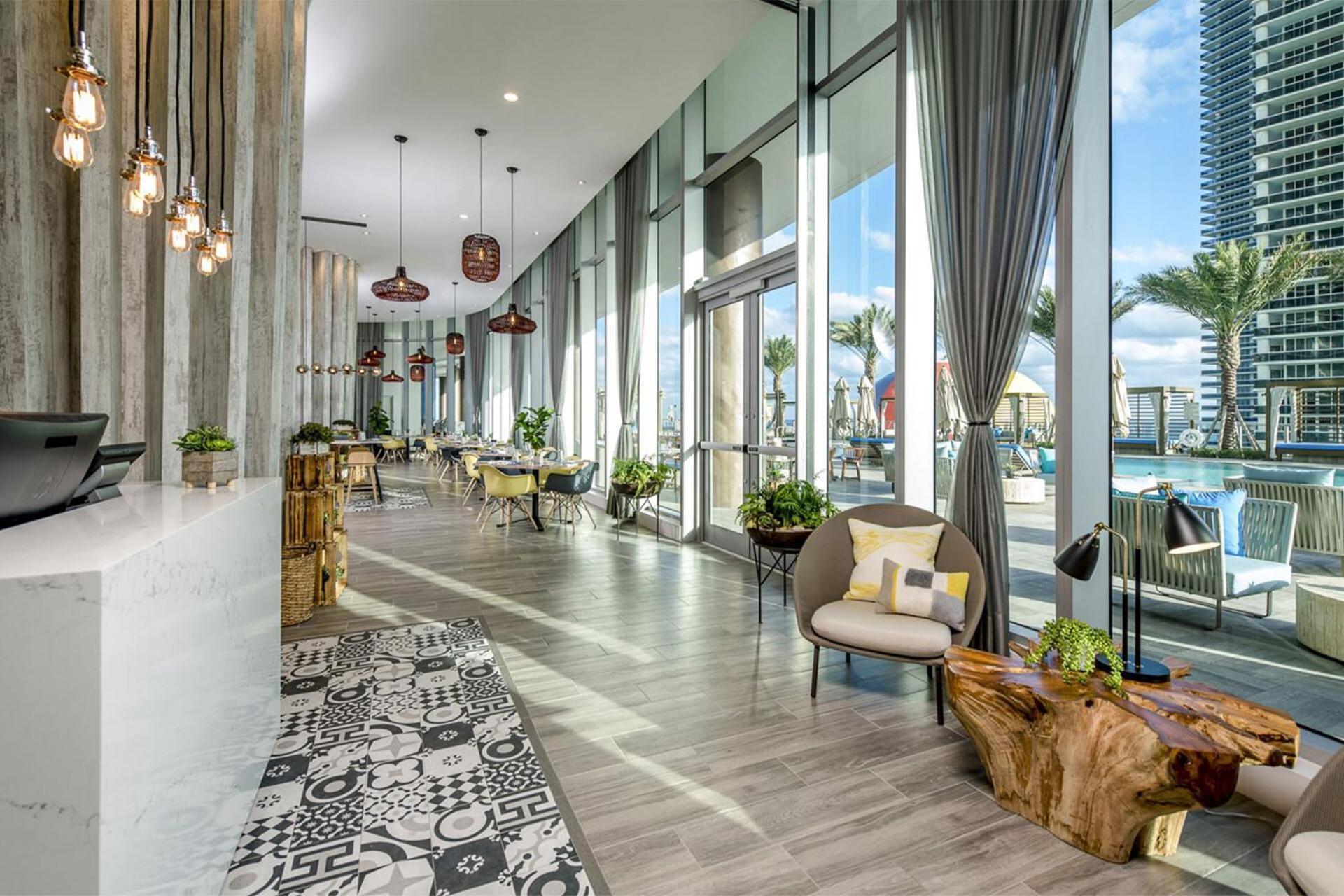 Beachfront Condo With Mesmerizing Views Голлівуд Екстер'єр фото